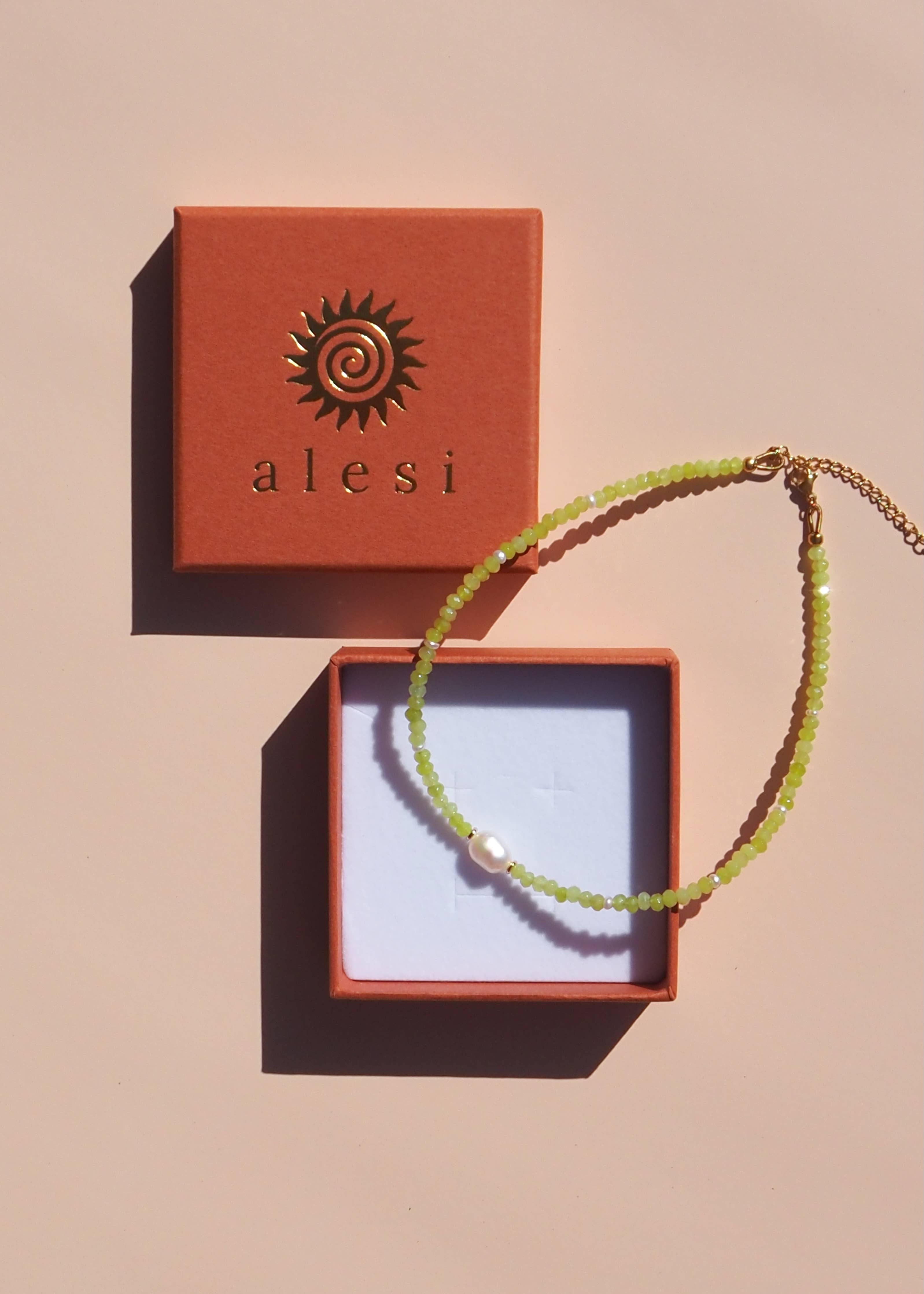 Alesi Jewellery: Lime Gemstone and Freshwater Pearl Necklace