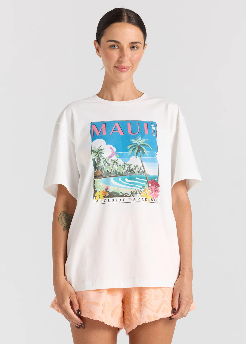 Poolside Paradiso: Maui Tee in Vanilla