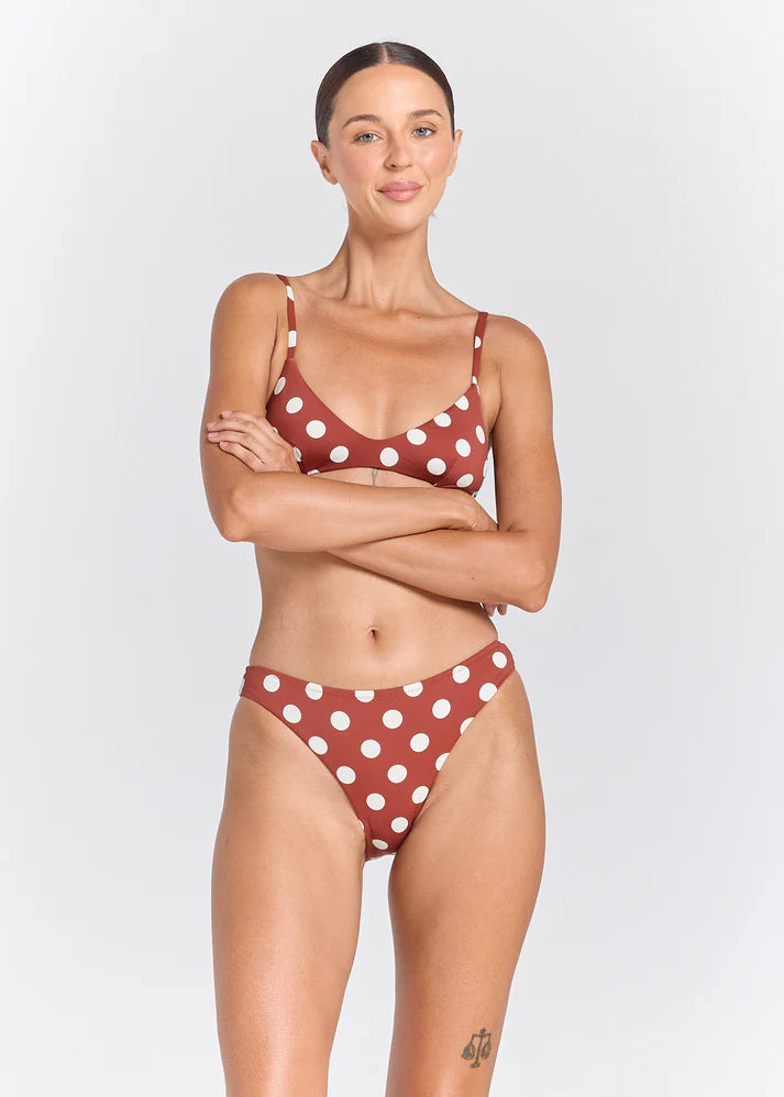 Poolside Paradiso: Seaside Bikini Bottom in Sienna