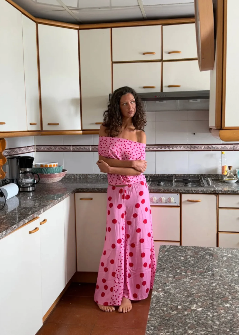 Susmies: Lola Maxi Skirt in Strawberry