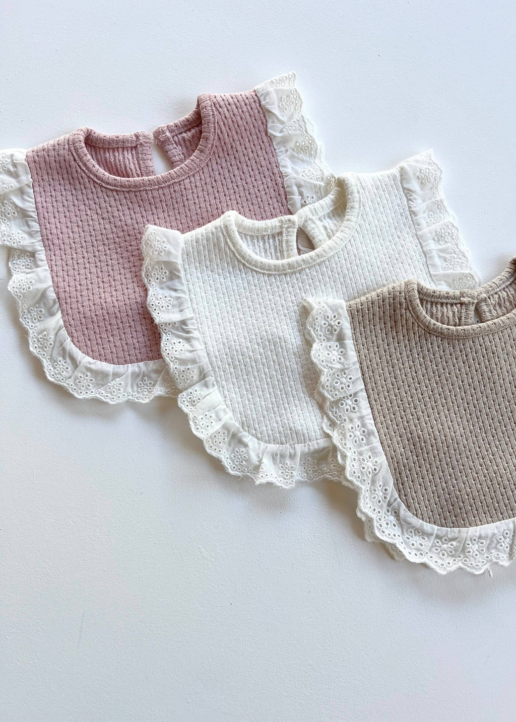 Rai & Co: Knitted Lace Frill Bib